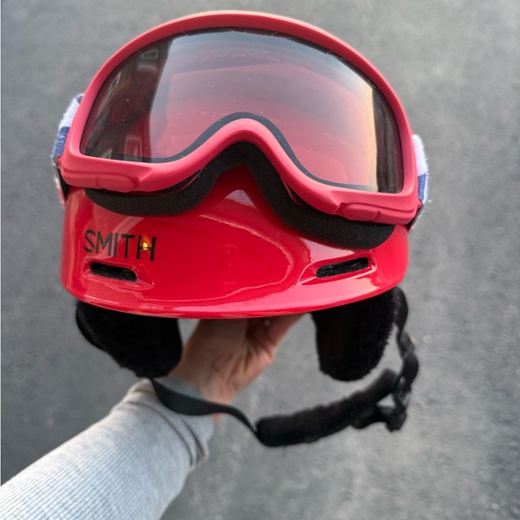 kids smith helmet Glide Mips 2021 keeping them safe on every ride Smith Scout Jr Mips Helmet